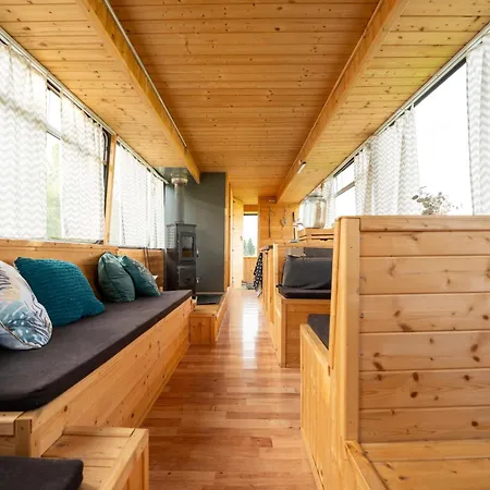 Luxury tent Autobuseek - Unique In Karosa 735 Liptovsky Mikulas