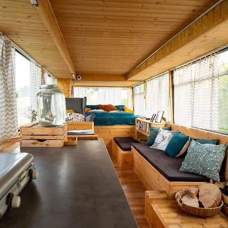 Autobuseek - Unique In Karosa 735