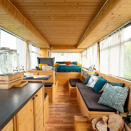 Autobuseek - Unique In Karosa 735 Luxury tent Liptovsky Mikulas