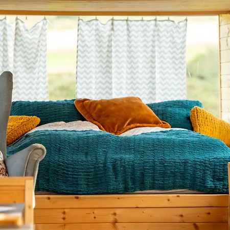 Autobuseek - Unique In Karosa 735 * Liptovský Mikuláš